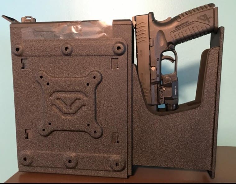 Vaultek SR20i Pistol Safe Review - Is It Worth It? - WWW.EXOCTACTICAL.COM